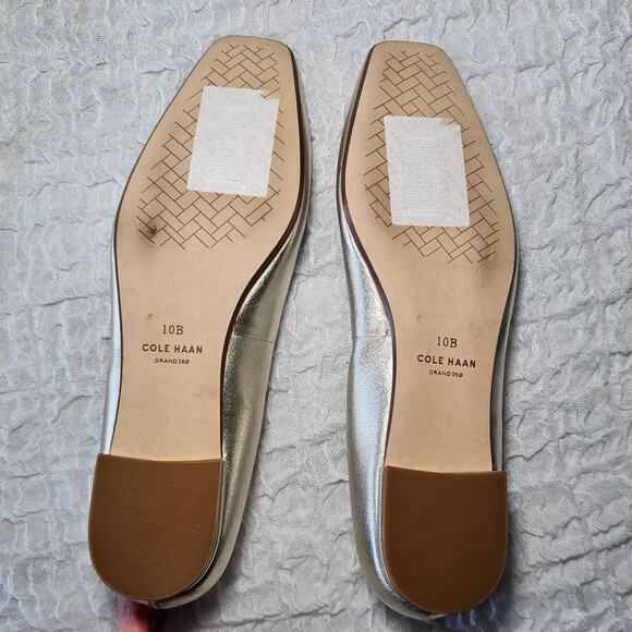 Cole Haan Brigid T-Strap Ballet Flat Gold Size 10 - Picture 4 of 7